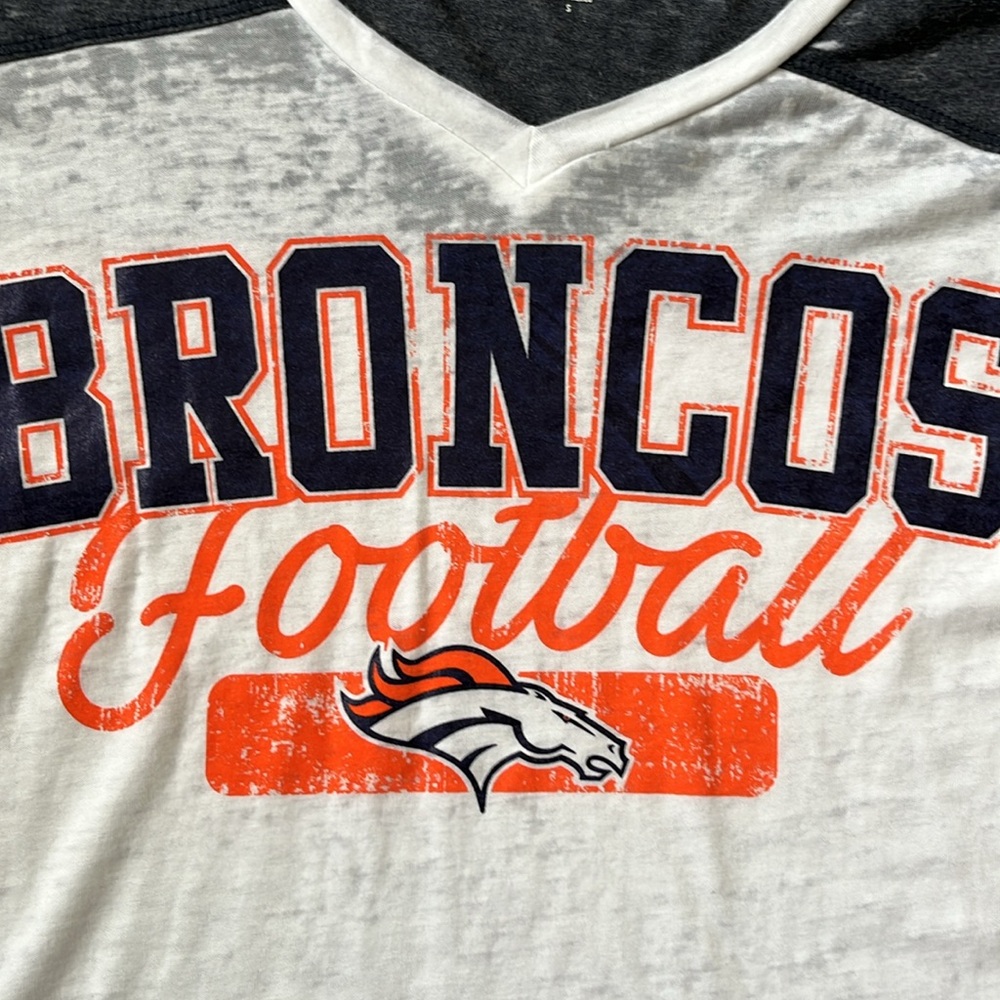 Like new NFL team apparel Denver Broncos - Picture 4 of 13